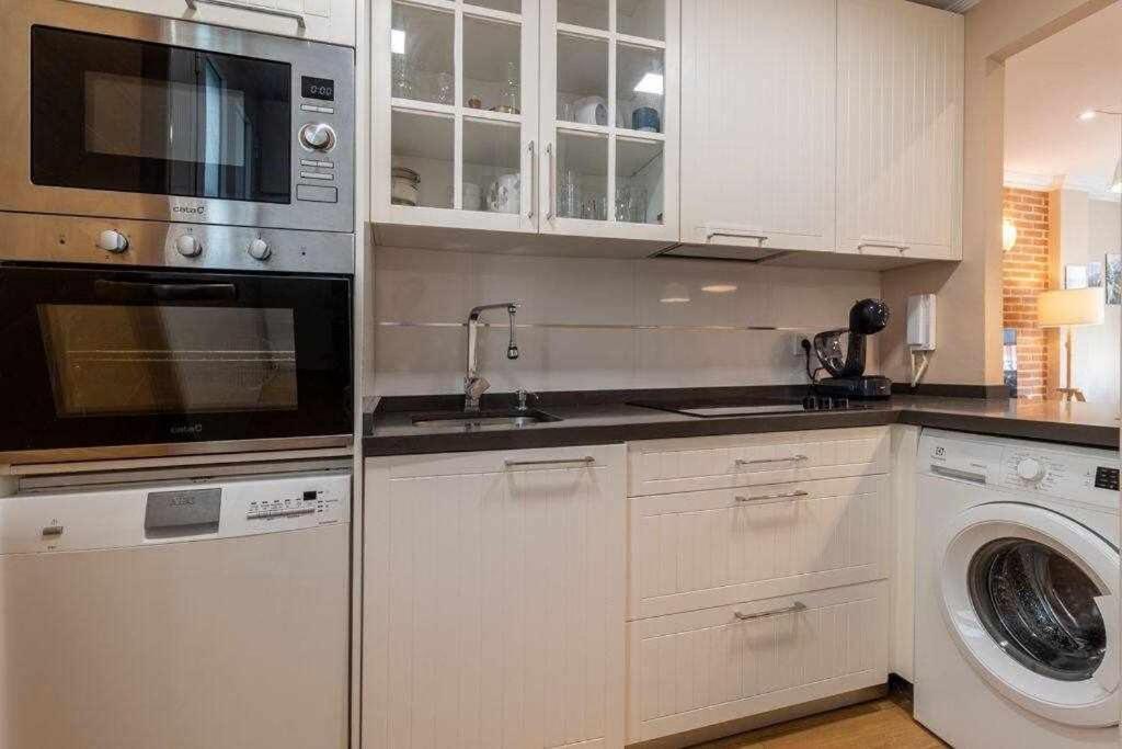 3 Apartamento En Estadio Sevilla 8 Plazas 3 Hab Y Metro מראה חיצוני תמונה