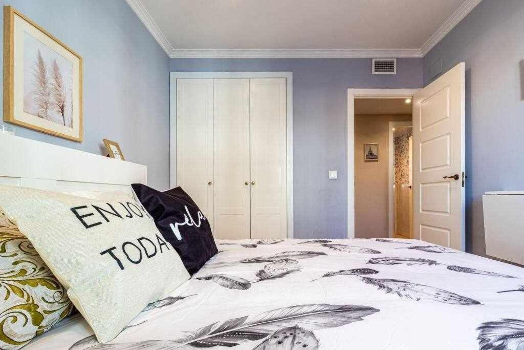 3 Apartamento En Estadio Sevilla 8 Plazas 3 Hab Y Metro מראה חיצוני תמונה